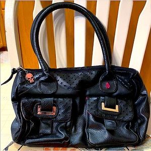 CUTEST VOLCOM PURSE EVER!!! 🖤☠️💗